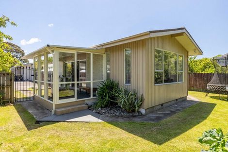 Photo of property in 2/272 Centaurus Road, Hillsborough, Christchurch, 8022