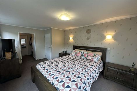 Photo of property in 51a Ohariu Road, Johnsonville, Wellington, 6037