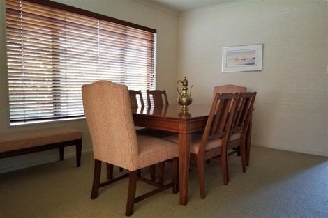 Photo of property in 14 Craigavon Drive, East Tamaki, Auckland, 2013