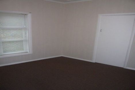 Photo of property in 23 Clevedon Road, Papakura, 2110