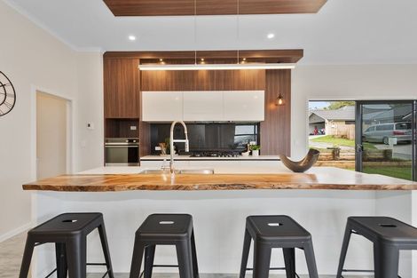 Photo of property in 35 Longbow Terrace, Flagstaff, Hamilton, 3210