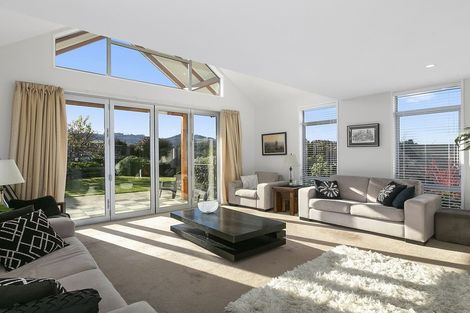 Photo of property in 11 Holyport Close, Fairfield, Dunedin, 9018