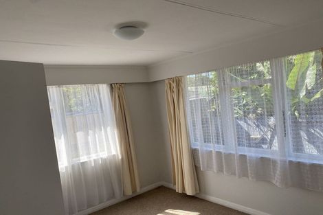Photo of property in 5a Anderson Avenue, Point England, Auckland, 1072