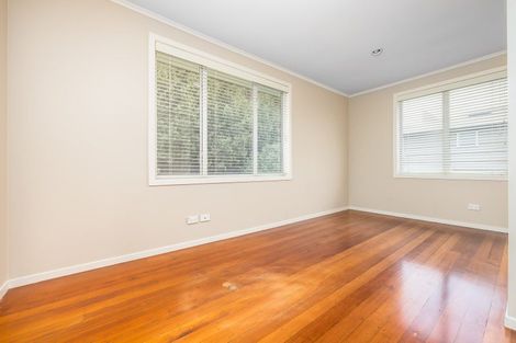 Photo of property in 386 Lake Road, Takapuna, Auckland, 0622