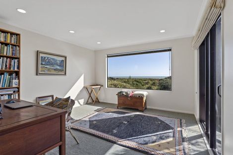 Photo of property in 5 Moana Street, Otaki Beach, Otaki, 5512