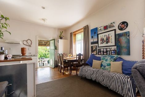 Photo of property in 13 Victoria Street, Waipawa, 4210