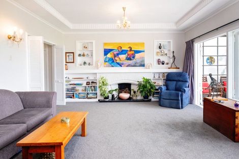 Photo of property in 114 Thompson Road, Bluff Hill, Napier, 4110