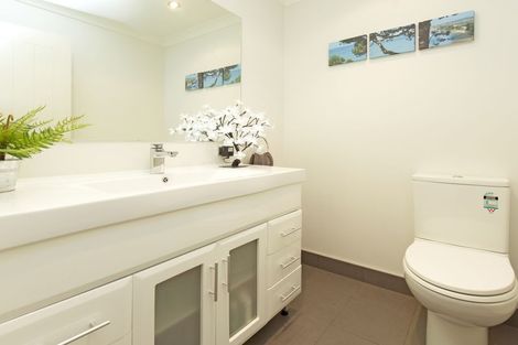 Photo of property in 29 Old North Road, Orewa, 0931