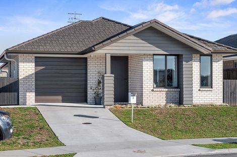 Photo of property in 3 Tamapahore Boulevard, Papamoa Beach, Papamoa, 3118