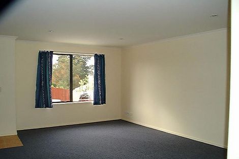 Photo of property in 43a Clayburn Road, Glen Eden, Auckland, 0602