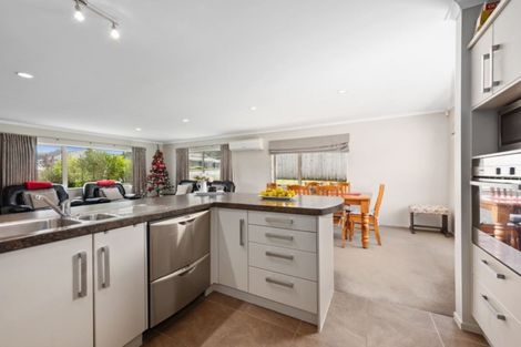 Photo of property in 103 Kirton Drive, Riverstone Terraces, Upper Hutt, 5018