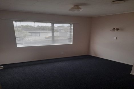 Photo of property in 2/62 Weymouth Road, Manurewa, Auckland, 2102