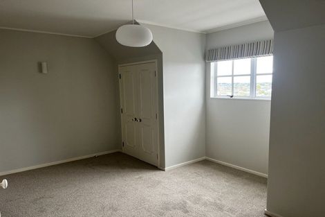 Photo of property in 12 Ewan Place, Taradale, Napier, 4112