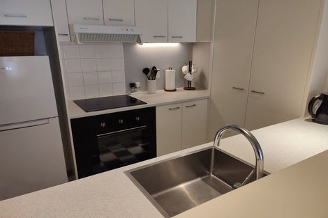 Photo of property in Dakota Buildings, 2d/5 Cheshire Street, Parnell, Auckland, 1052