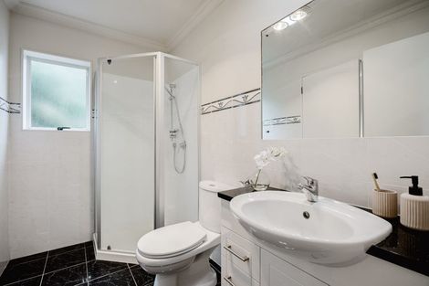Photo of property in 54 Leafield Crescent, Henderson, Auckland, 0612