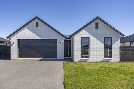 Photo of property in 18 Grimwood Street, Woodend, 7610