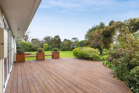 Photo of property in 9 Patea Place, Terrace End, Palmerston North, 4410