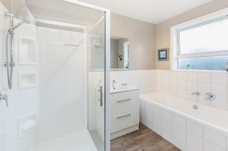 Photo of property in 13 Alderson Avenue, Hillsborough, Christchurch, 8022
