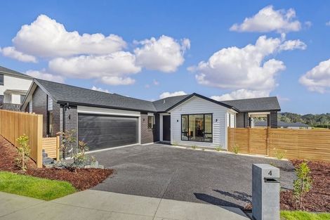 Photo of property in 4 Wheki Place, Swanson, Auckland, 0614