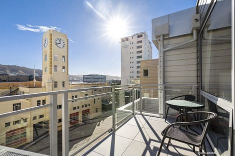 Photo of property in 17/15 Roxburgh Street, Mount Victoria, Wellington, 6011