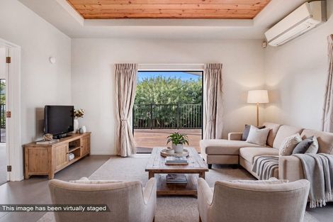 Photo of property in 13 Bronzewing Terrace, Unsworth Heights, Auckland, 0632