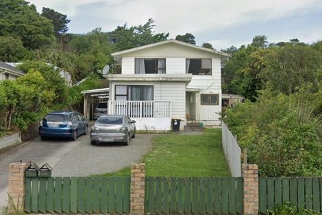 Photo of property in 38 Hinau Street, Tawa, Wellington, 5028