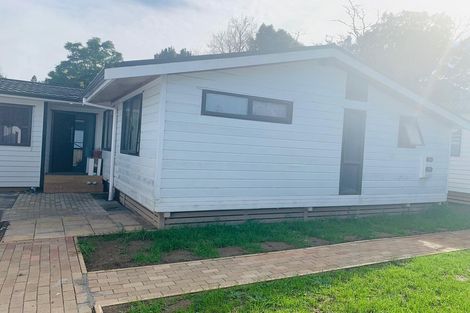 Photo of property in 5 Pinehurst Place, Wattle Downs, Auckland, 2103