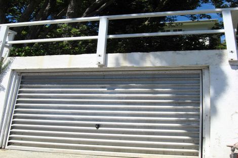 Photo of property in 132 Onslow Road, Khandallah, Wellington, 6035