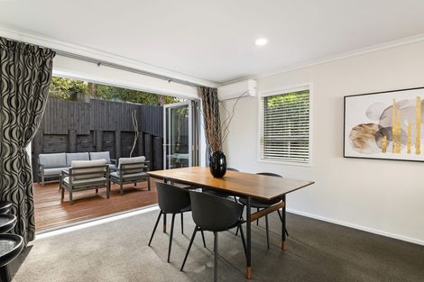 Photo of property in 6/13 Kaihu Street, Northcote, Auckland, 0627