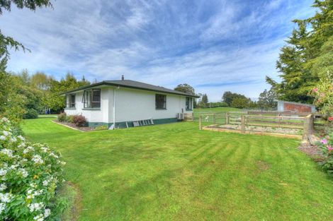 Photo of property in 15 Boundary Road, East Gore, Gore, 9773