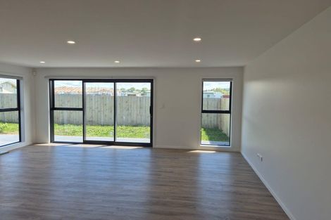 Photo of property in 48 Mangamoteo Street, Lytton West, 4071