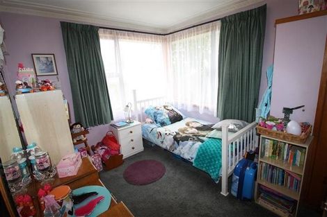 Photo of property in 1 Duff Place, Mosgiel, 9024