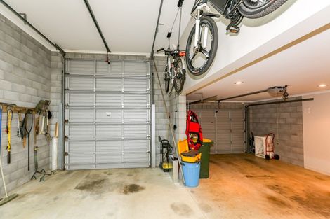 Photo of property in 10 Scott Street, Moturoa, New Plymouth, 4310