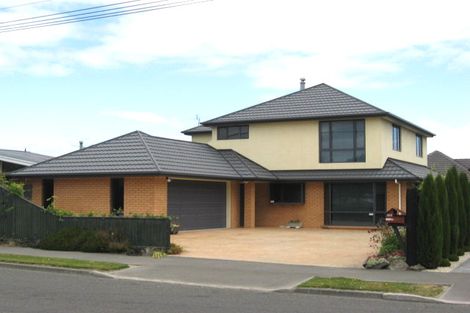 Photo of property in 17 Roydvale Avenue, Burnside, Christchurch, 8042