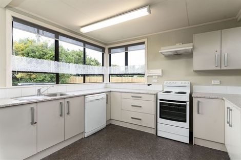 Photo of property in 24 Oxford Street, Lansdowne, Masterton, 5810