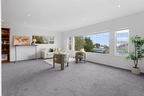 Photo of property in 95 Tiri Road, Tindalls Beach, Whangaparaoa, 0930