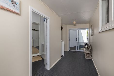 Photo of property in 28 Berghan Road, Coopers Beach, 0420