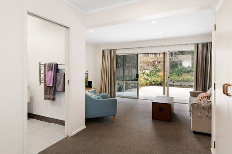 Photo of property in 26 Daffodil Street, Titirangi, Auckland, 0604