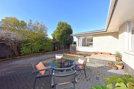 Photo of property in 32 Charnwood Crescent, Bishopdale, Christchurch, 8051