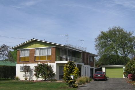 Photo of property in 11 Darroch Street, Fairy Springs, Rotorua, 3015