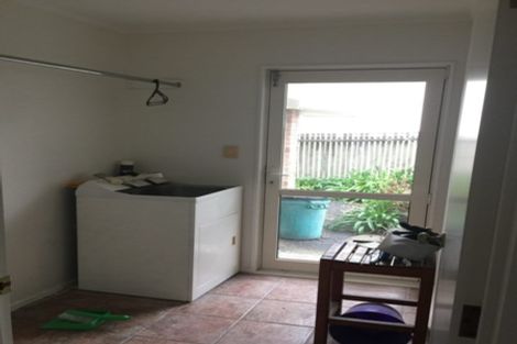 Photo of property in 28 Pukatea Avenue, Albany, Auckland, 0632
