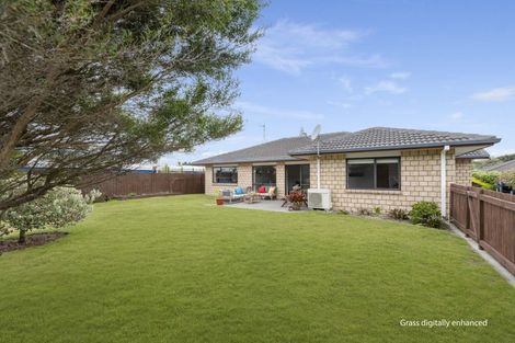 Photo of property in 19 Palm Springs Boulevard, Papamoa Beach, Papamoa, 3118
