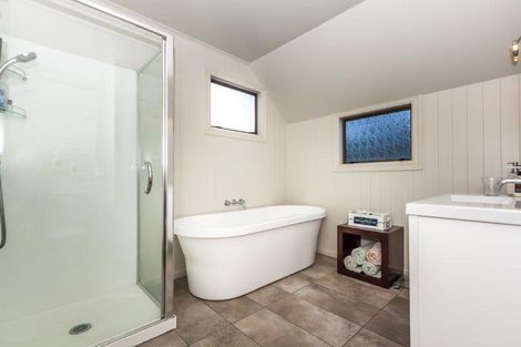 Photo of property in 4 Huntington Lane, West End, Palmerston North, 4410