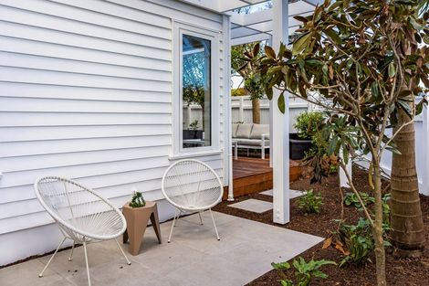 Photo of property in 1a Maranui Avenue, Point Chevalier, Auckland, 1022