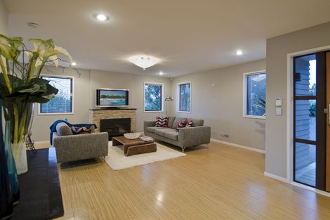 Photo of property in 18 Galaxy Place, Welcome Bay, Tauranga, 3112