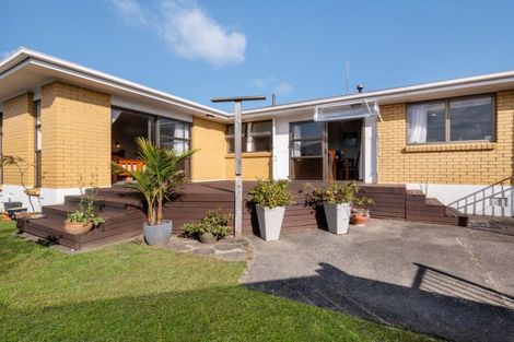 Photo of property in 587a Maunganui Road, Mount Maunganui, 3116
