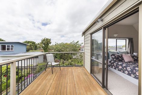 Photo of property in 19a Stewart Crescent, Hokowhitu, Palmerston North, 4410