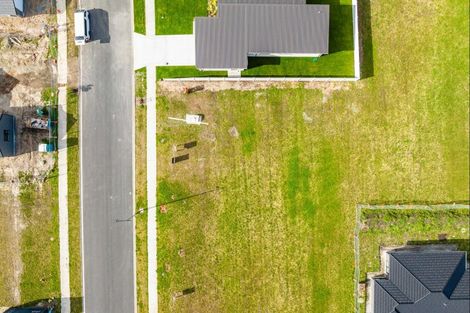 Photo of property in 21 Te Piriti Road, One Tree Point, 0118