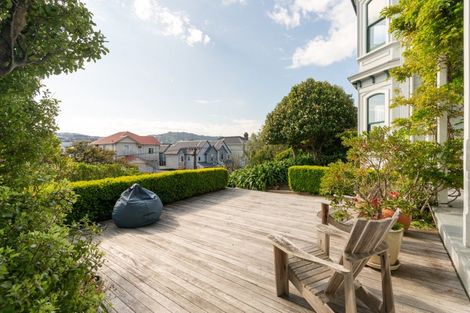 Photo of property in 91 Brougham Street, Mount Victoria, Wellington, 6011