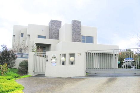 Photo of property in 73 Hastings Road, Mairangi Bay, Auckland, 0630